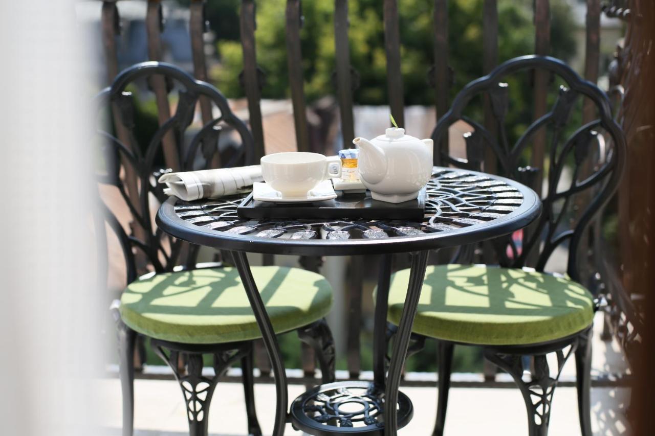 Epoque Hotel - Relais & Chateaux Bukarest Kültér fotó