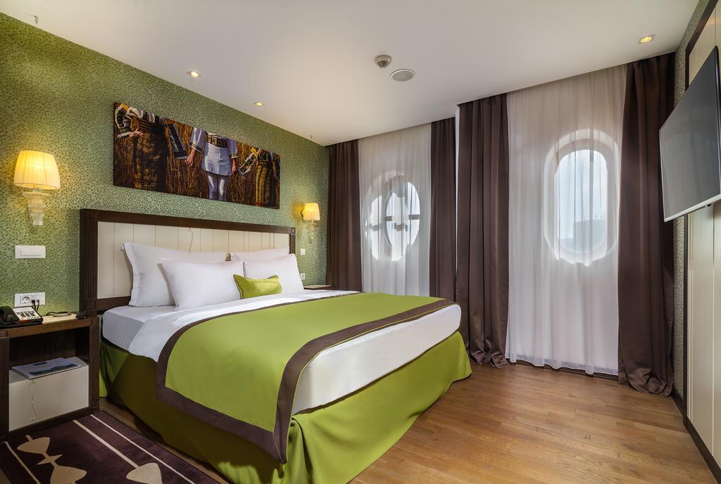 Epoque Hotel - Relais & Chateaux Bukarest Kültér fotó